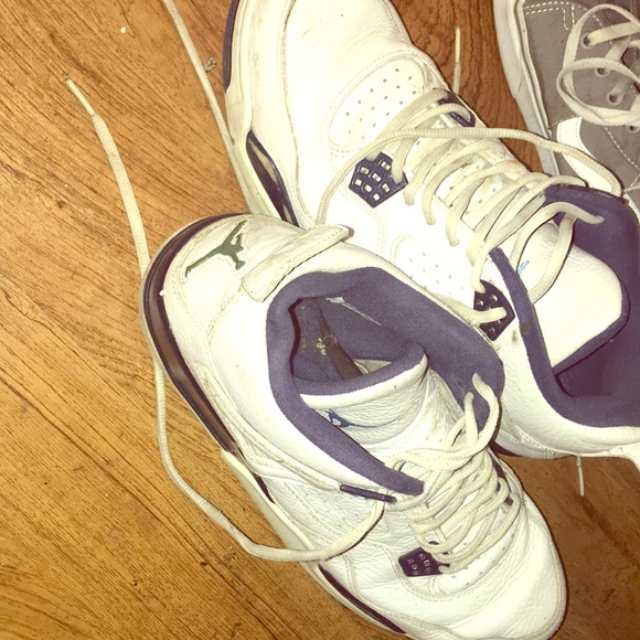 Air Jordan 4s Columbia Blue